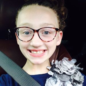 Meet your posher ❣